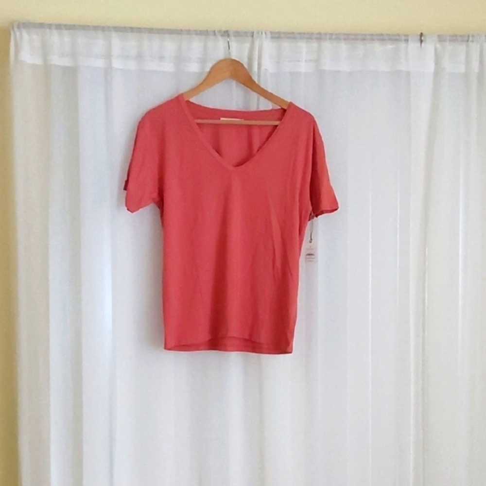 NWT AE77 Women's V-Neck Dusty Pink Top
